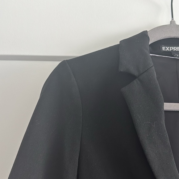 Express Blazer - Picture 2 of 4